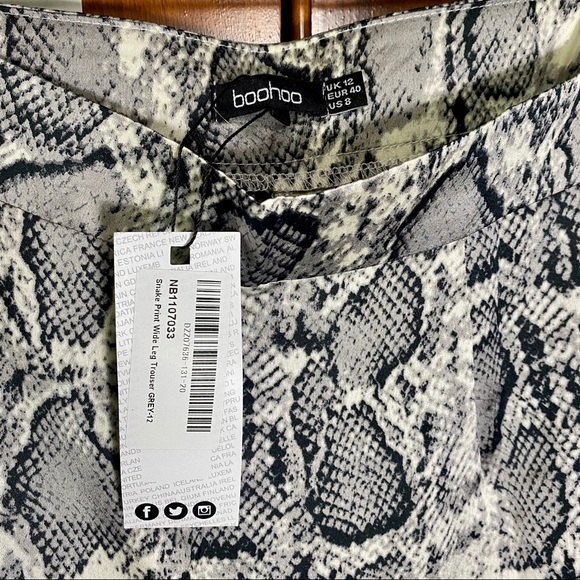 NWT Snakeskin Print Wide Leg Pant - Picture 2 of 2